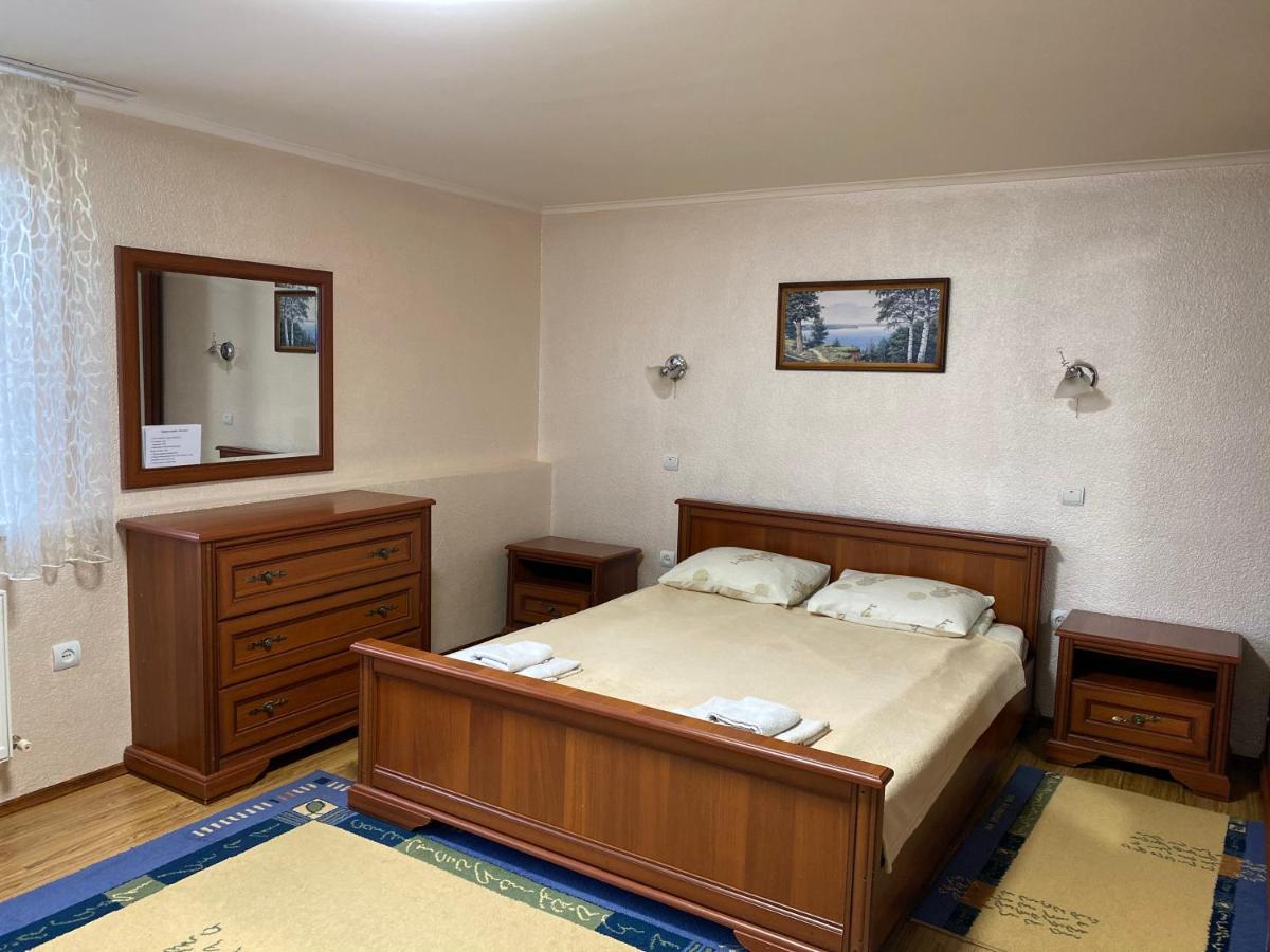 Августин Hotel Solochin Luaran gambar