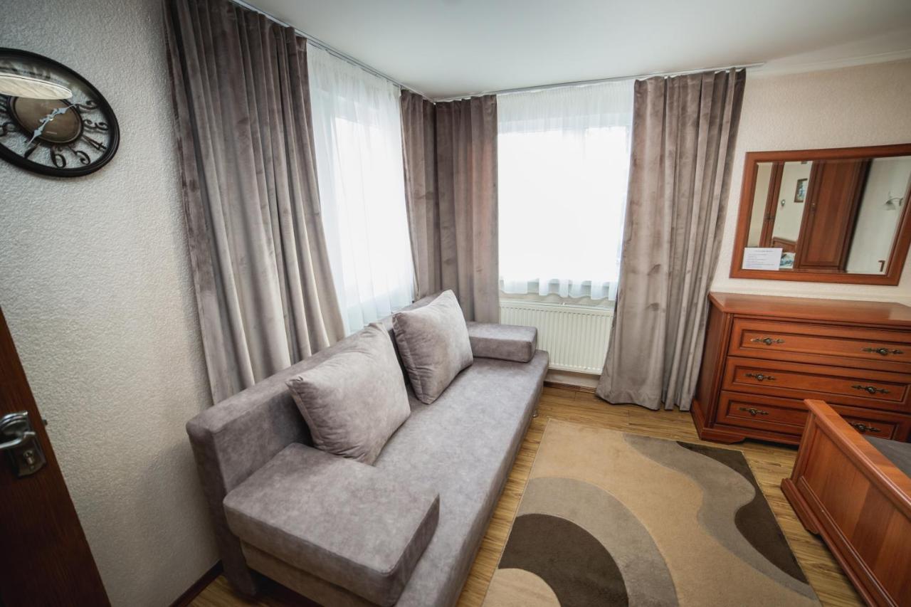 Августин Hotel Solochin Luaran gambar