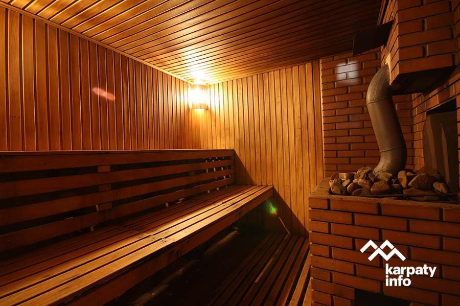 Августин Hotel Solochin Luaran gambar